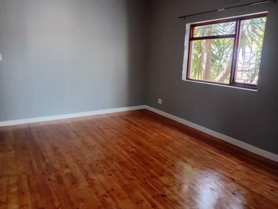 To Let 3 Bedroom Property for Rent in Strand North Western Cape
